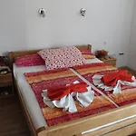 Mladen