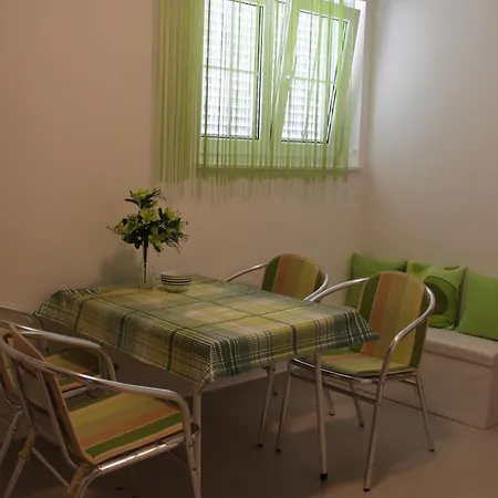 Mladen Appartement