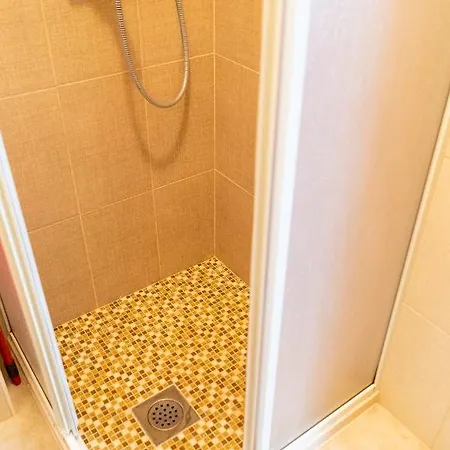 Apartment Mladen Weißenburg