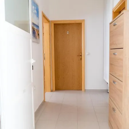 Mladen Biograd Na Moru