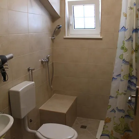 Mladen Apartment *