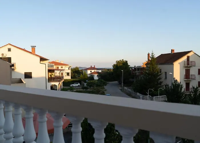 Mladen Апартаменты *