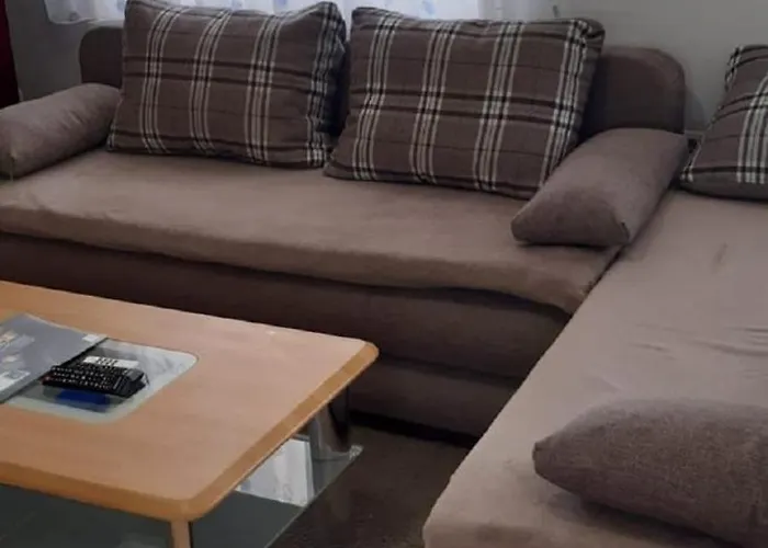 Апартаменты Mladen *