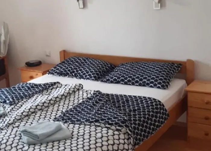 Mladen Апартаменты Биоград-на-Мору