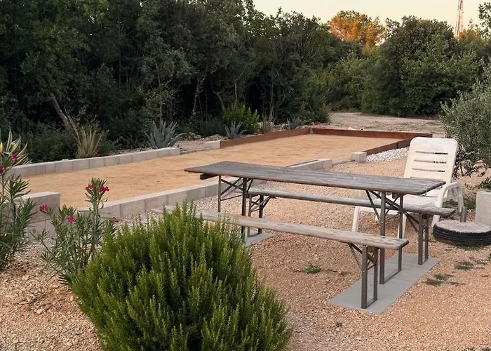 Mladen Биоград-на-Мору